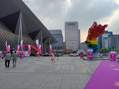 -东浩兰生上海世博展览馆