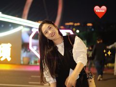 -南京眼步行桥