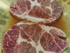 -臻牛烤肉