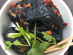 -黑色经典臭豆腐·湖南特产(坡子街店)