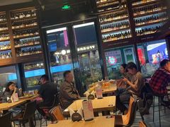 -牛啤堂精酿啤酒餐吧(五棵松华熙店)