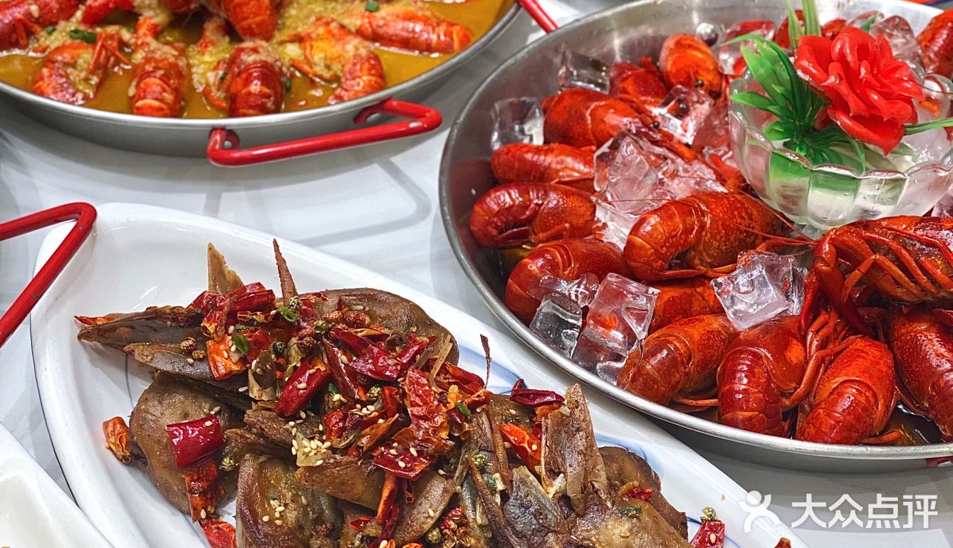 我宣布！这个龙虾季我为疯狂小弟而疯狂！