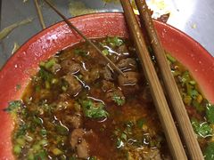 -咏勝锑锅麻辣烫(净居寺路总店)