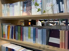 -覔书店(壹方城店)
