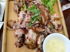 -红岩美食坊(伊春市伊春区)