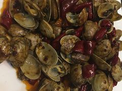 -扒虾小妹儿麻辣海鲜(宏图街店)