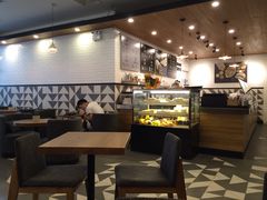 -油梨树 AVOCADO TREE(亮马桥店)