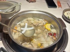 -喃喃椰·糟粕醋·椰子鸡火锅(七堡花园店)