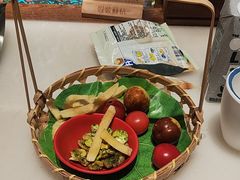 -假装苏杭·迎春花与梅(陆家嘴中心店)