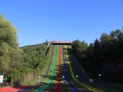 -雪山彩虹谷景区