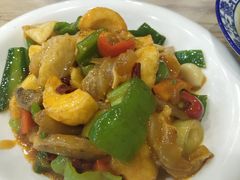 -江城燕子大排档(江汉路步行街店)