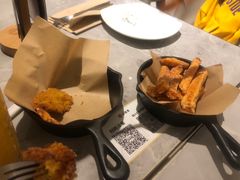 -必胜客(仲盛商城王安宇主题店)