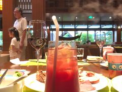 -西双版纳洲际度假酒店-海鲜傣味烧烤·侬香全日制餐厅