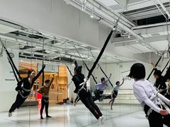 -Jumphai室内蹦极运动
