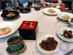 -RIVIERA 松鹤楼(外滩店)