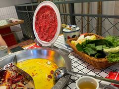 手切黄牛肉-山悦里 山野·鲜火锅(罗斯福广场店)