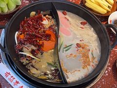 -赵美丽·重庆社区火锅·直营店(火车东站·中豪国际店)