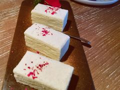 娜帕里勇-那时新疆·车师(大宁音乐广场店)
