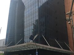 -上海龙之梦万丽酒店