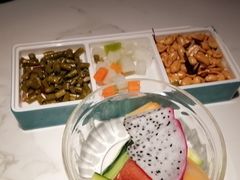 -荷塘秋月·本帮江浙菜(国权路店)