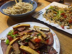 -牛八宝桂林米粉(八里庄店)