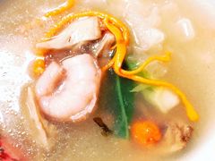 -天天向上素食餐厅(五台山店)