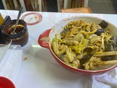 -杭景元·东北老式麻辣烫&炸串(江河时代店)
