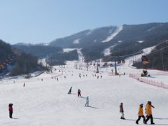 -中旅松花湖滑雪场