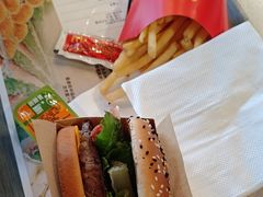 -麦当劳(牡丹江路店)