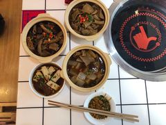 -贤合庄卤味火锅(安吉万达店)