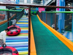 -蒙特利亲子乐园