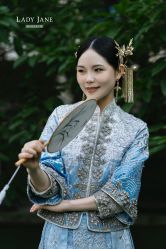 -Lady  Jane高端婚纱礼服馆