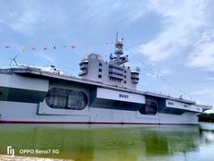 -东方绿舟景区-仿真航空母舰