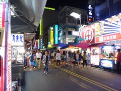 -六合夜市