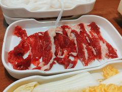-天成·潮州牛肉脆肉鱼生蚝自助火锅