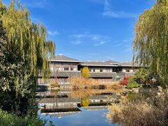 -鹦鹉寺公园