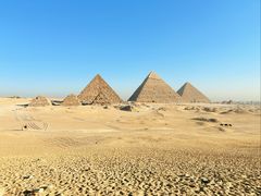 -吉萨金字塔群