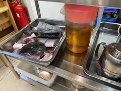 -屯老二农家铁锅炖·行业领军者(梅江店)