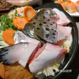 从盛食物的器皿到新鲜食材再到日料师傅的用心制作