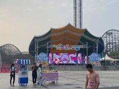 -上海欢乐谷-停车场