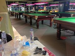 -夜时尚台球俱乐部(汉阳摩尔城店)