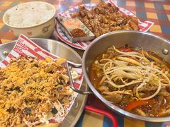 -万能料理屋(钟鼓岭路店)