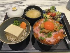 -家贺屋刺身寿司专门店