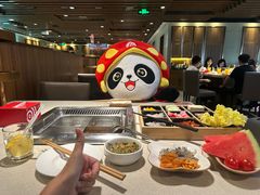 -海底捞火锅鲜切牛肉主题店(长寿路店)