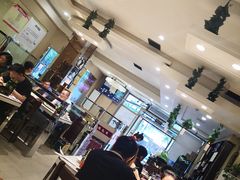 大堂-老码头黑皮肘子锅包肉(赣水路店)