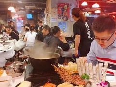 -鲜入围煮花胶鸡海鲜火锅