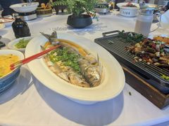 -食为先庐畔渔歌(合作化路店)