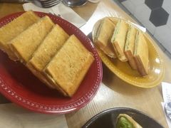 -HELLO 27 意面·沙拉·帕尼尼