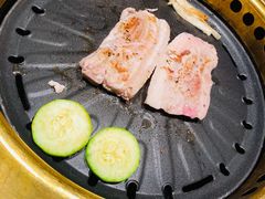 -蚂蚁洞·烤肉大营地(上海静安大悦城店)