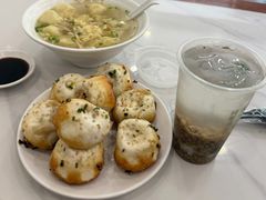 -老西白点心店